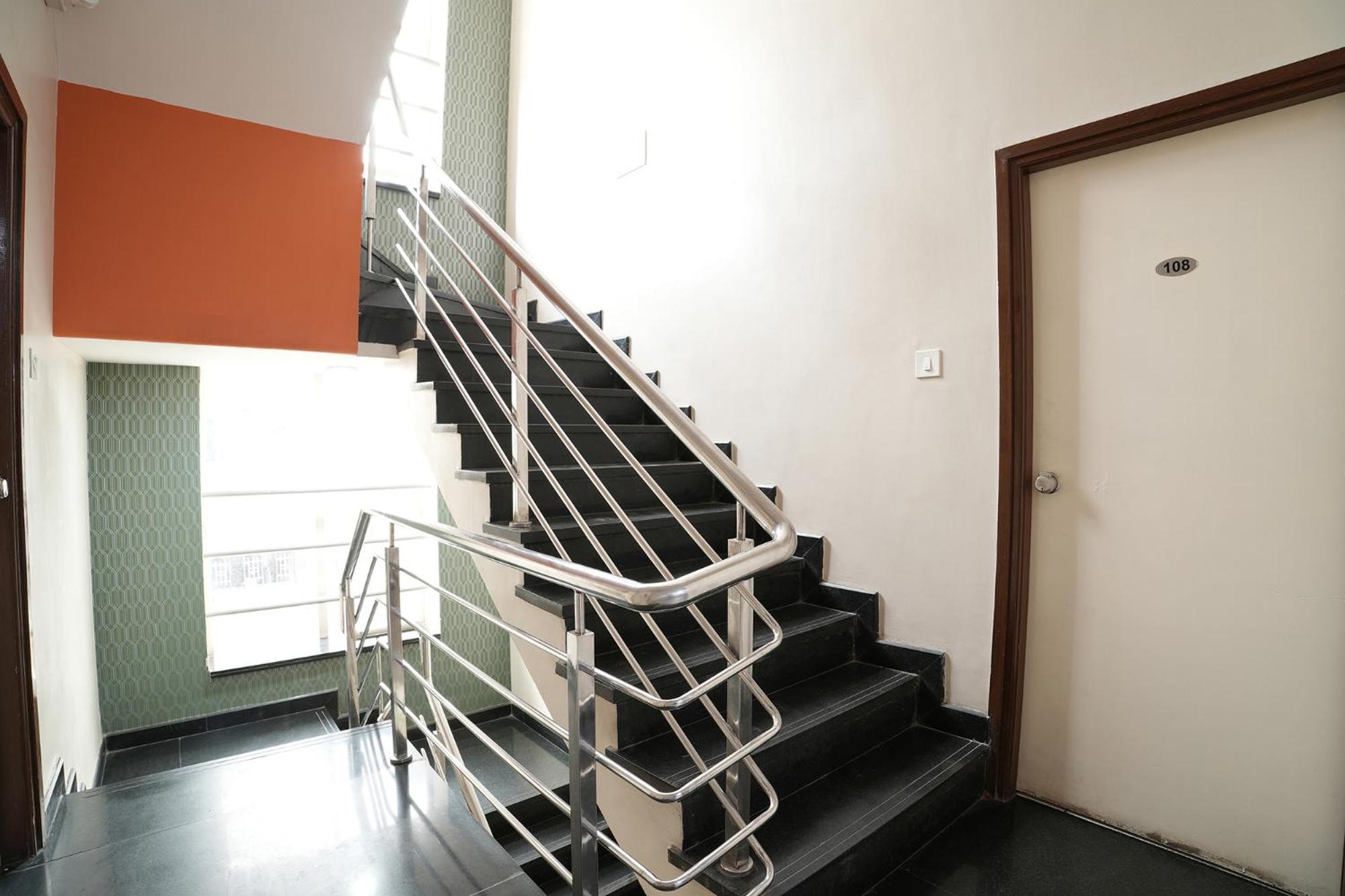Fabhotel Champion Grand - Nr Fortis Hospital, Nagarbhavi Jālahalli Екстериор снимка